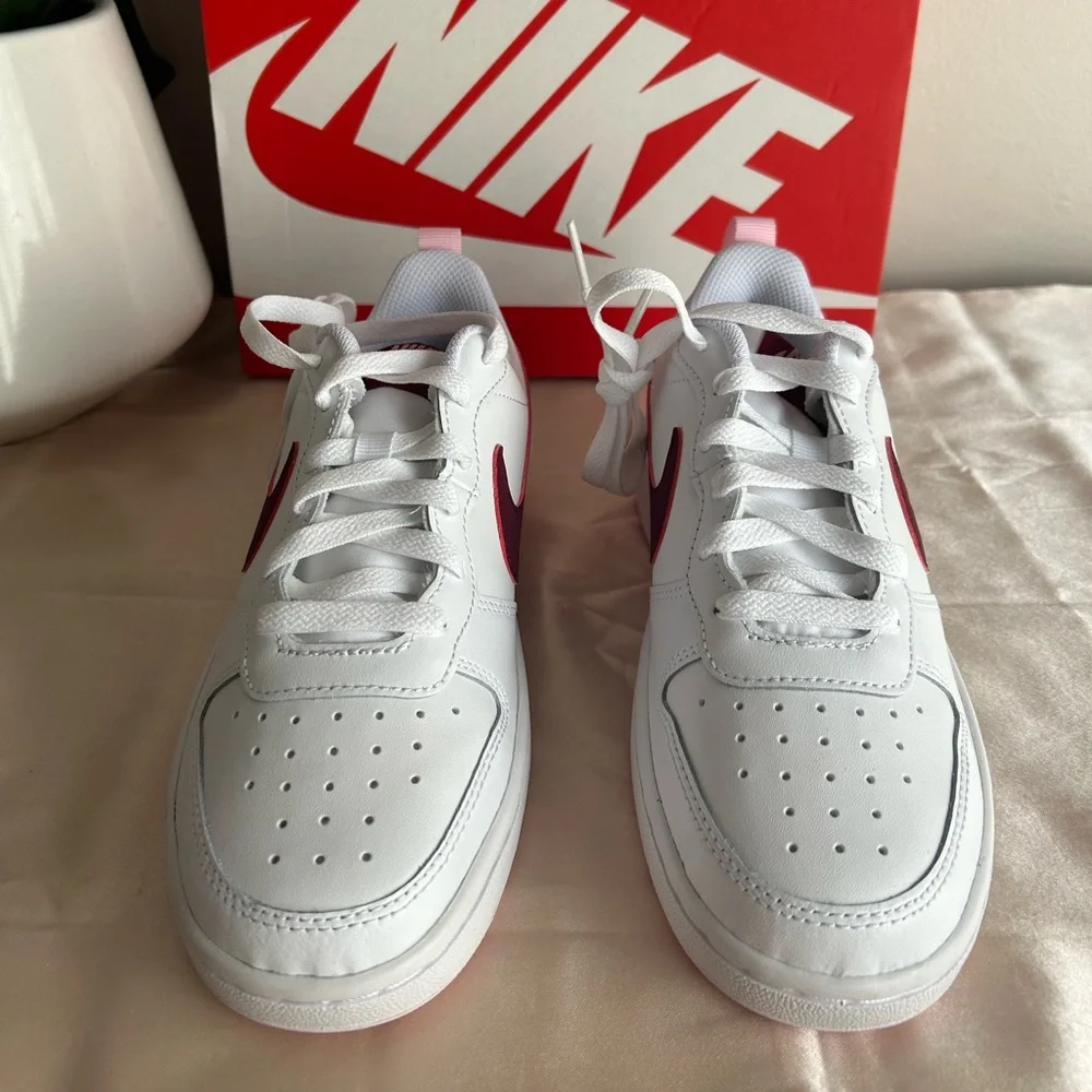 Nike Shoes size Us5Y/Eu37.5 Brand New - Picture 2 of 10